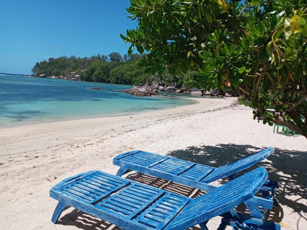 Crown Beach Hotel Seychelles Pointe Au Sel Kültér fotó